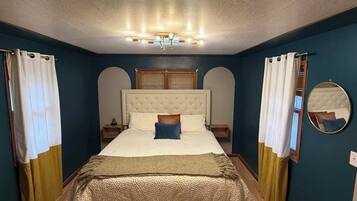 2 bedrooms, WiFi, bed sheets, wheelchair access