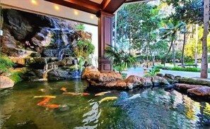 Pool - MOANA Suite • 31F Panoramic Ocean View • FREE Park (Honolulu)