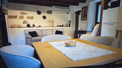 Cozy old mountain house renovated completely new