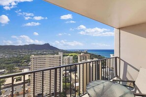 Property grounds - Stunning Diamond Head & Ocean Views, Park Free (Honolulu)