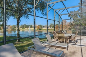 Outdoor dining - NEW | Free Pool Heat | Gameroom | Sunset View | Minutes from Disney (Kissimmee)