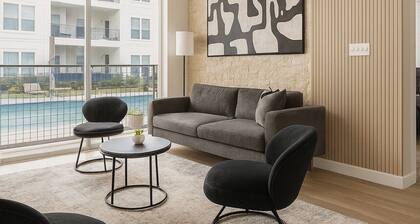 Resort-Style Retreat|1 King/2 Queens, Pool table 6