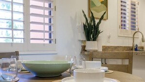 Dining - Casa Sage Penthouse with Golf Course & Mountain View (Phoenix)