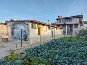 Exterior - Vrbo Property (Vignacastrisi)