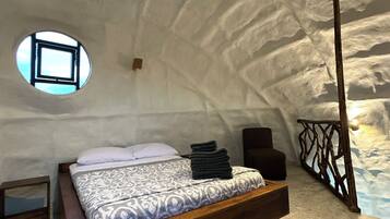 Deluxe Cabin, Garden View