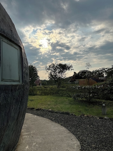 Animal Glamping