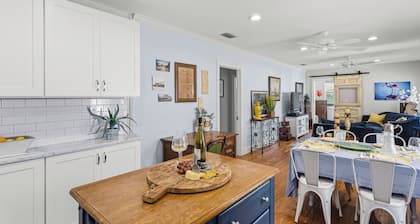 The Conductorâs Cottage Historic Charm in the Heart of High Springs
