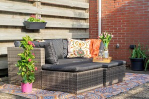 Property grounds - Casa Florita - Cozy apartment in Noordwijkerhout. (Noordwijkerhout)