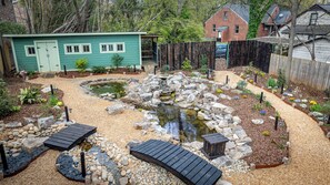 Property grounds - The Zen Palace (Athens)