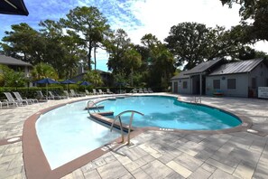 Pool - Shipyard Getaway, Pool, Lagoons, Golf & Beach (Hilton Head Island)