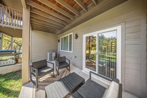 Terrace/patio - Modern 3BR Townhome on Hole 2 (Point Venture)