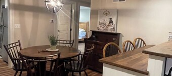 Southern End Junction II - A family focused, comfortable, and affordable stay.
