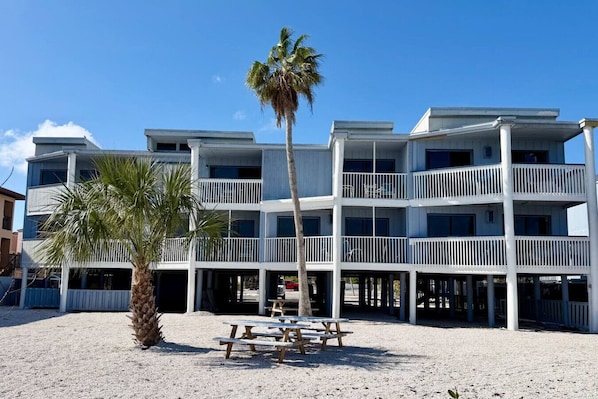 Exterior - Bayfront Condo with Private Beach - Unit 313 (Englewood)