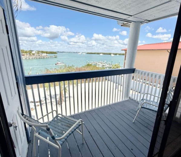 Property grounds - Bayfront Condo w/Private Beach on Manasota Key - Unit 311 (Englewood)