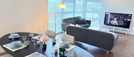 Departamento Premium, 2 habitaciones, vista a la ciudad | Servicio a la habitación