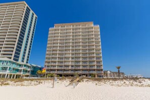 Exterior - Gulf front beautiful beachfront great view large balcony 2 king beds Royal Palms (Gulf Shores)