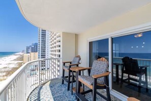 Property grounds - Gulf front beautiful beachfront great view large balcony 2 king beds Royal Palms (Gulf Shores)