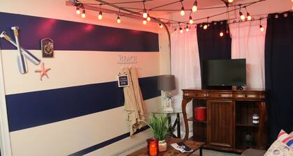 Cozy Coastal Escape Near Carolina & Wrightsville Beach Dog-Friendly
