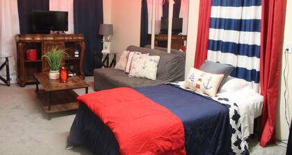 Cozy Coastal Escape Near Carolina & Wrightsville Beach Dog-Friendly