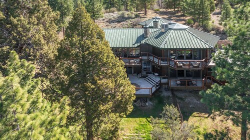 Private 40-Acre Estate with Hot Tub and Lake Views