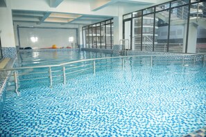 Pool - The Residence Kilimani - Gym, Pool & Private Balcony (Nairobi)