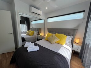 1 chambre, bureau, fer et planche à repasser, Wi-Fi gratuit