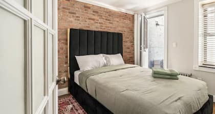 two bedroom in Little Italy