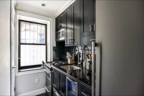 two bedroom in Little Italy