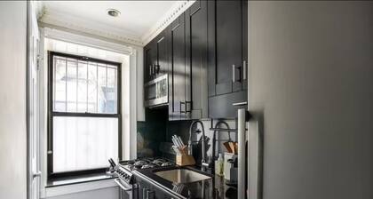 two bedroom in Little Italy
