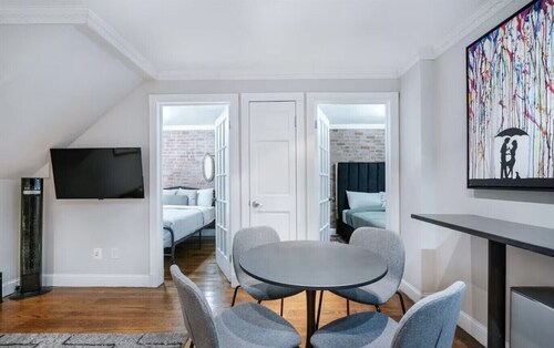 two bedroom in Little Italy