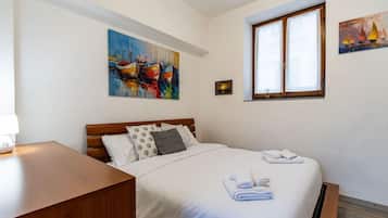 3 slaapkamers, een strijkplank/strijkijzer, gratis wifi