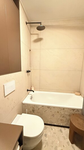 Bathroom - Stunning View – Calm Japandi Design apt. in charming Reykjavík near city center (Reykjavík)