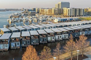 Marina - Premiere @ The Cove Riverwalk Villas (Wilmington)