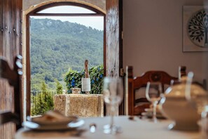 Dining - Es Bosc Des Frares - Valldemossa (Valldemossa)