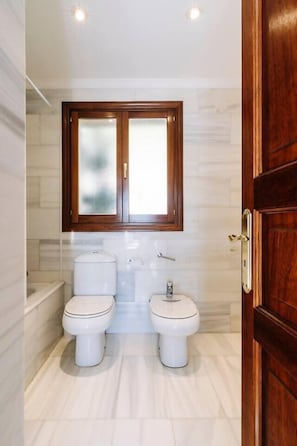 Bathroom - Vrbo Property (Valldemossa)