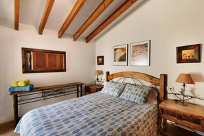 Room - Vrbo Property (Valldemossa)