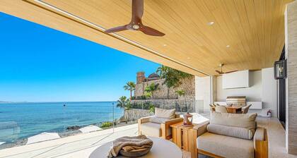 Querencia Beachfront 3BR | Costa Azul Surf Views