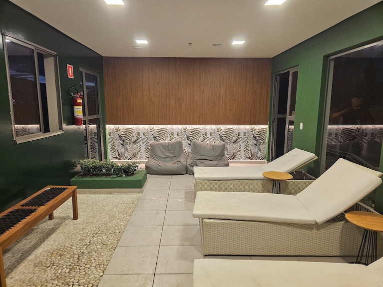 Modern Studio Apartment With Ocean View, Pool, And Leisure Facilities. - Rio de Janeiro
