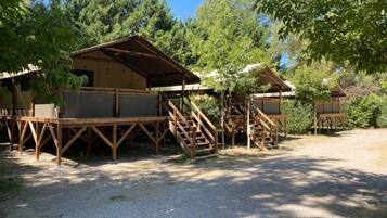 Enceinte de lâhĂ©bergement