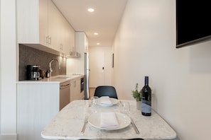 Fridge, microwave, stovetop, dishwasher - Deer Valley East Studio with Amenities & Easy Slope Access (Park City)