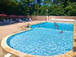 Pool - ZEcamping 4* piscine club enfant sauna locatif 16m2 4 pers (Lons)