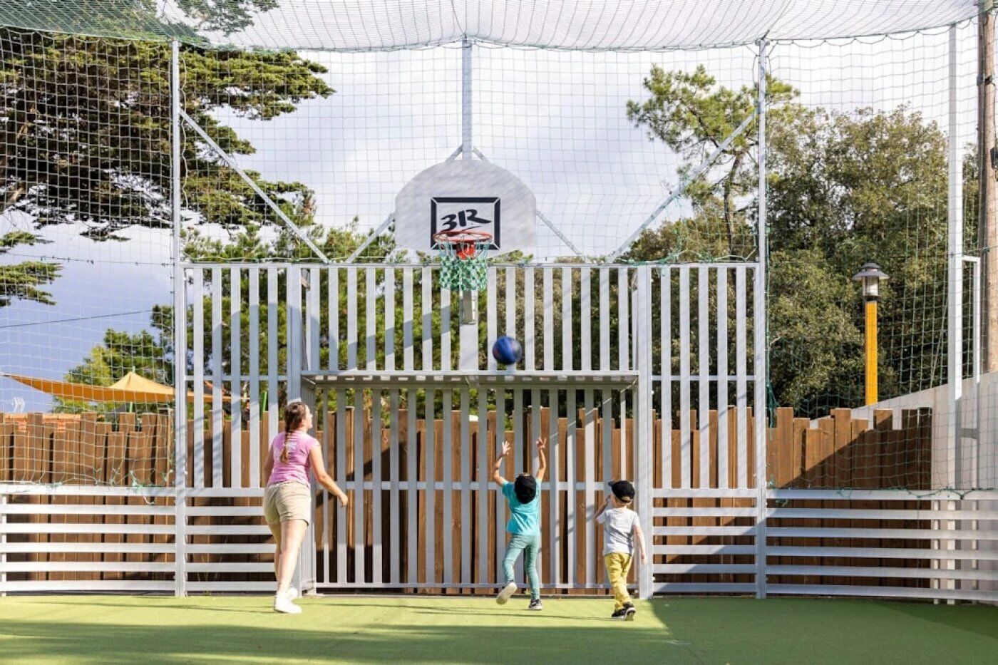 Sportplatz