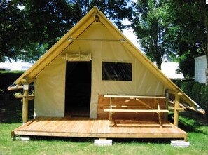 Property grounds - ZEcamping 3* animé piscine couverte locatif BBQ 20m2 5 pers (Talmont-Saint-Hilaire)
