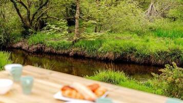 Buiten dineren