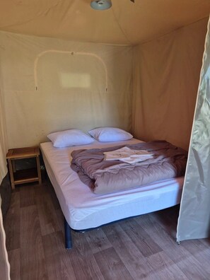 2 Schlafzimmer, WLAN