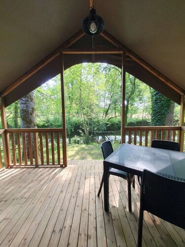 ZEcamping 3* piscine chauffée chiens acceptés locatif BBQ 23m2 4 pers
