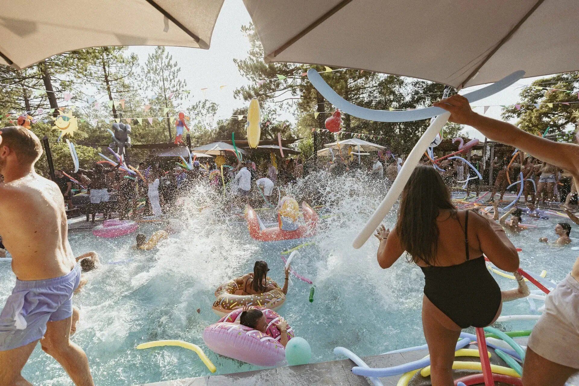 Piscina interna, piscina aquecida