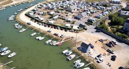 ZEcamping 3* toboggans animaux acceptés locatif 5m2 2 pers