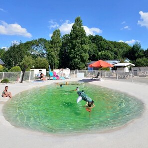 Pool - ZEcamping 3 étoiles pataugeoire fitness sauna locatif 21m2 4 pers (Pouldreuzic)