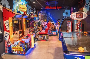 Spielezimmer